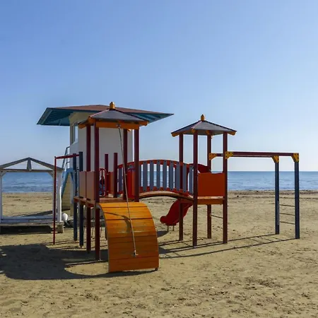 فيلة Imagine You And Your Family Renting This Perfect Beachfront Apartment, 1388